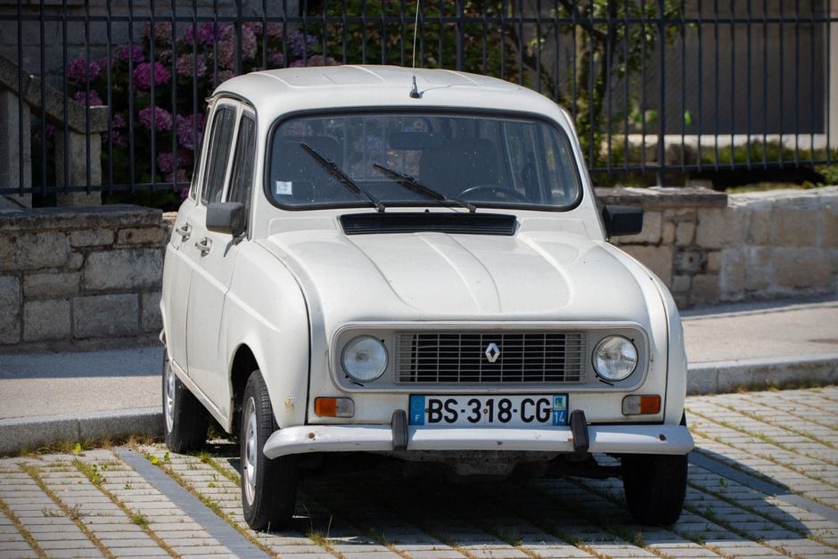 Équipements intérieurs de la Renault 5 électrique modernisés