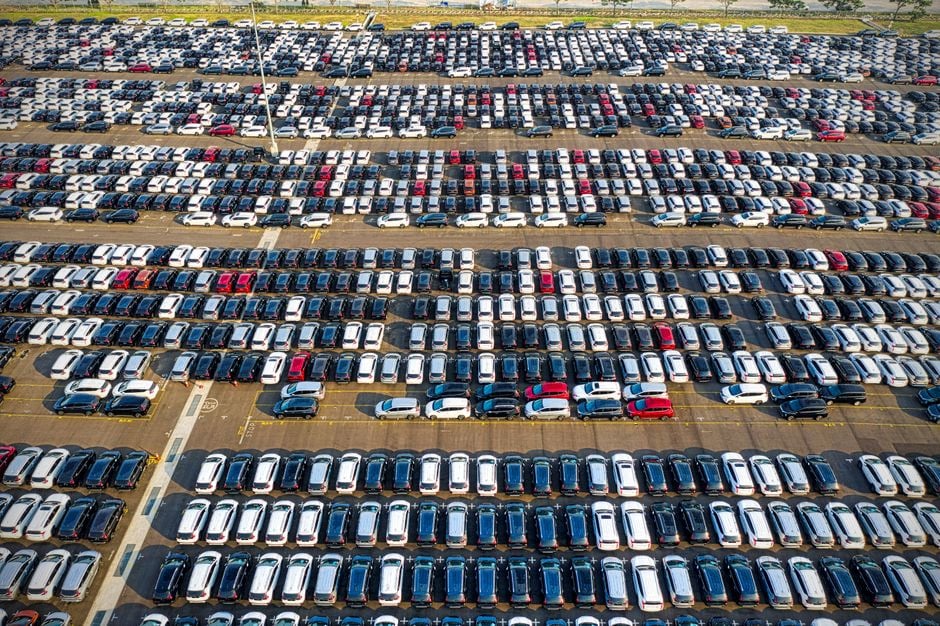 Complexe automobile d’Ulsan avec véhicules prêts pour l’exportation